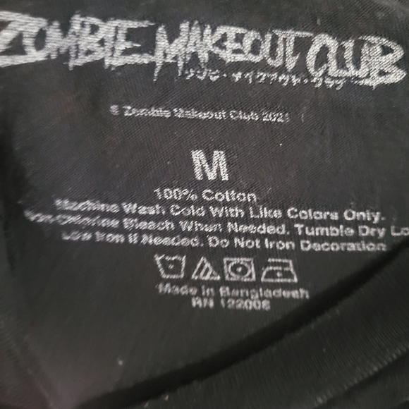 Zombie Makeout club Tee - Picture 4 of 4